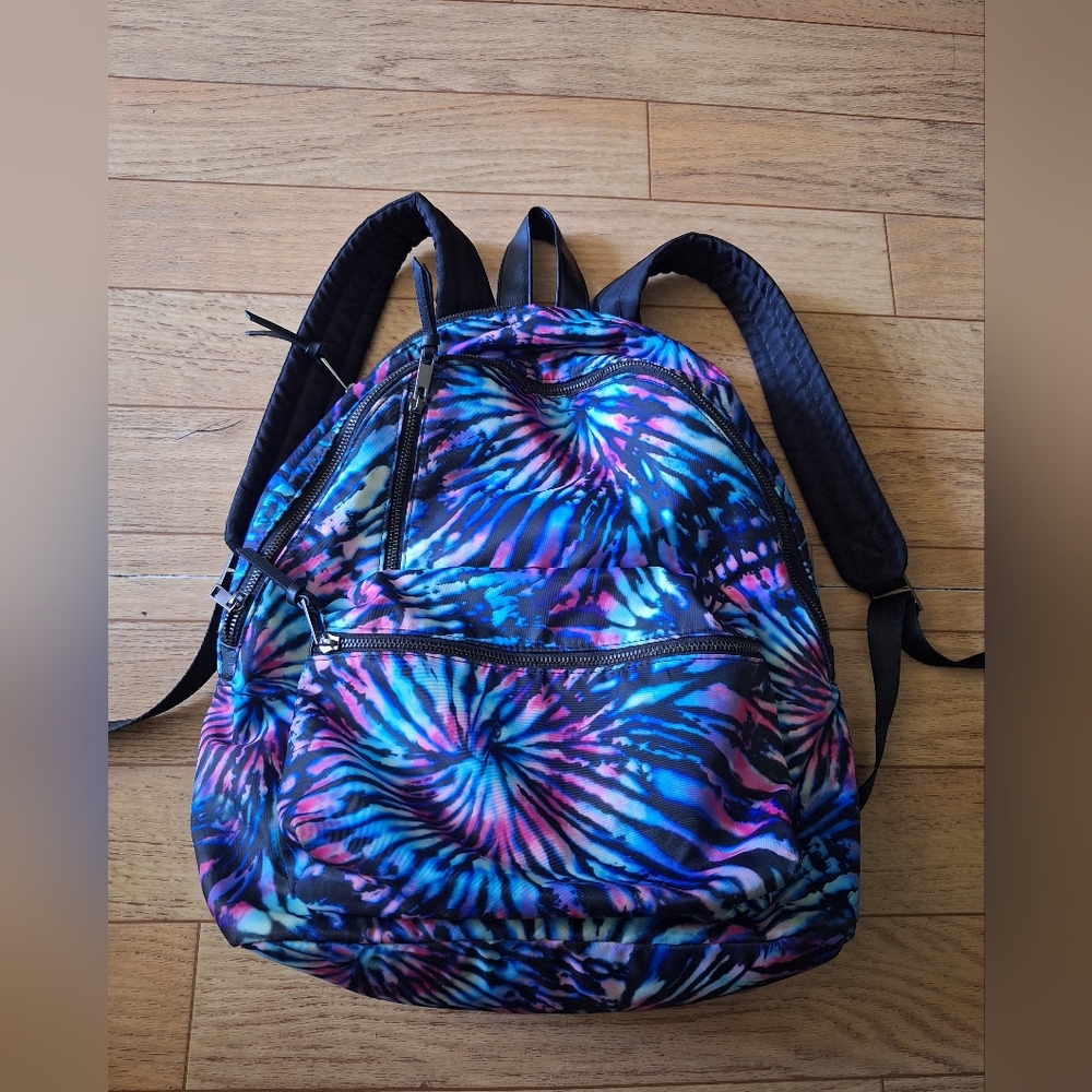 No Boundaries Women's Dome Zip Backpack, Multi-Color TieDye